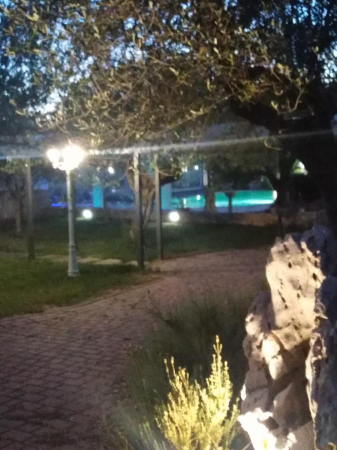 Residenza Nosy Be Villa Palombara Sabina Exterior foto