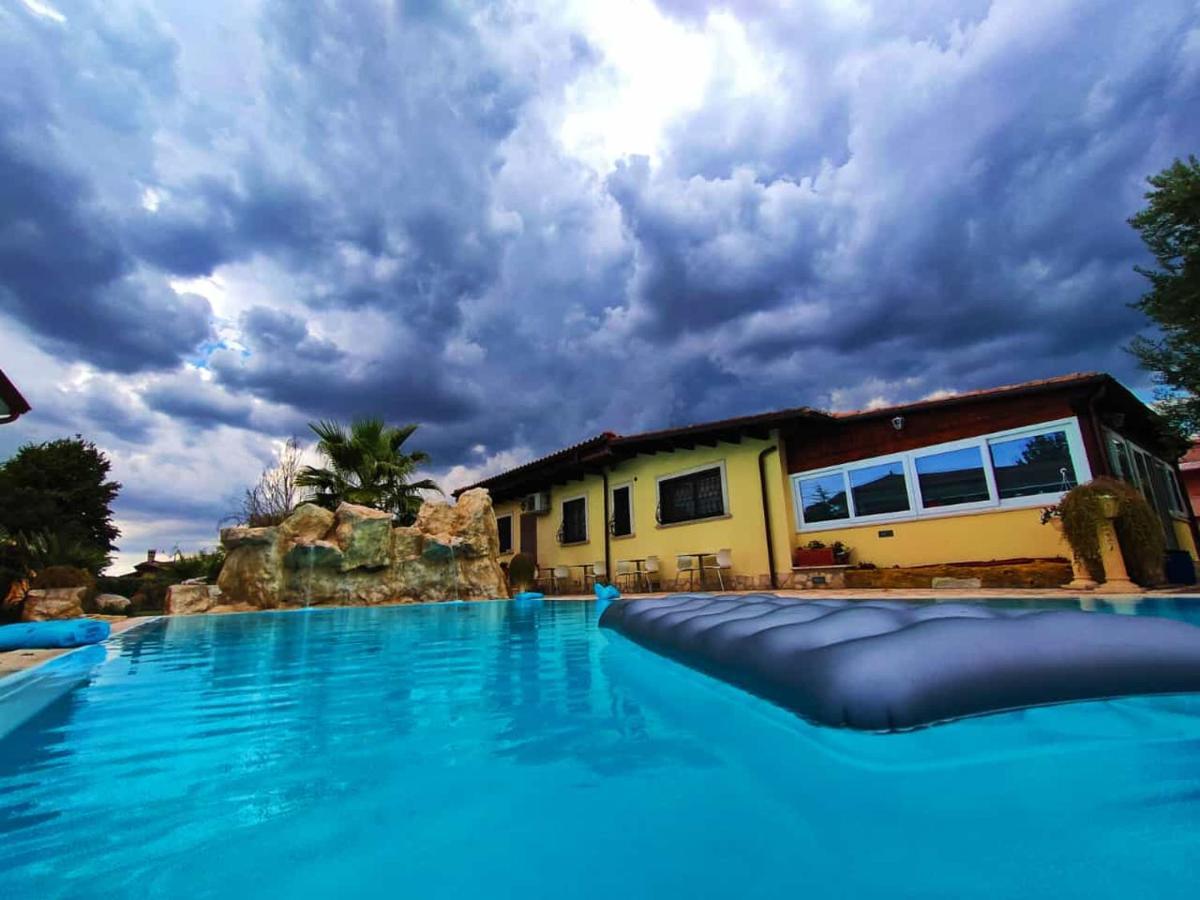 Residenza Nosy Be Villa Palombara Sabina Exterior foto
