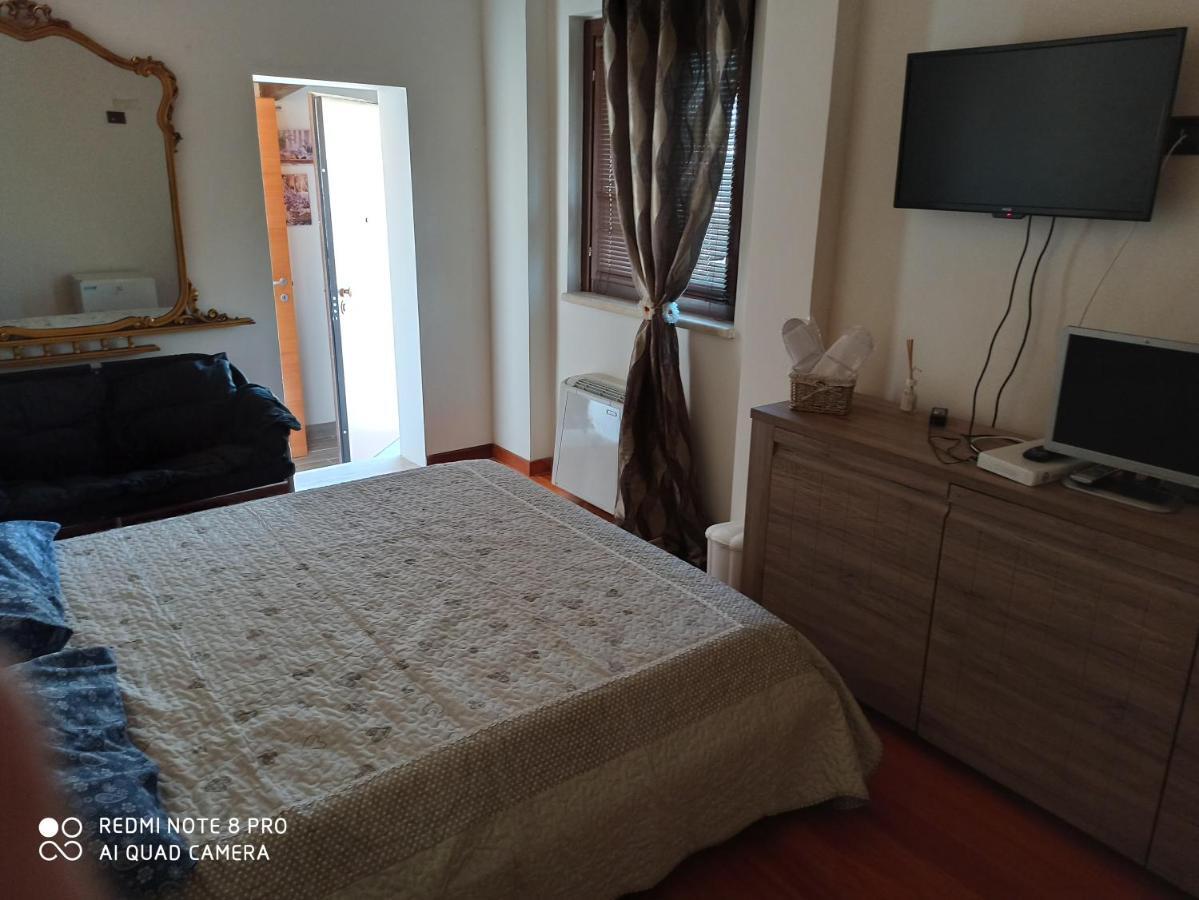 Residenza Nosy Be Villa Palombara Sabina Exterior foto